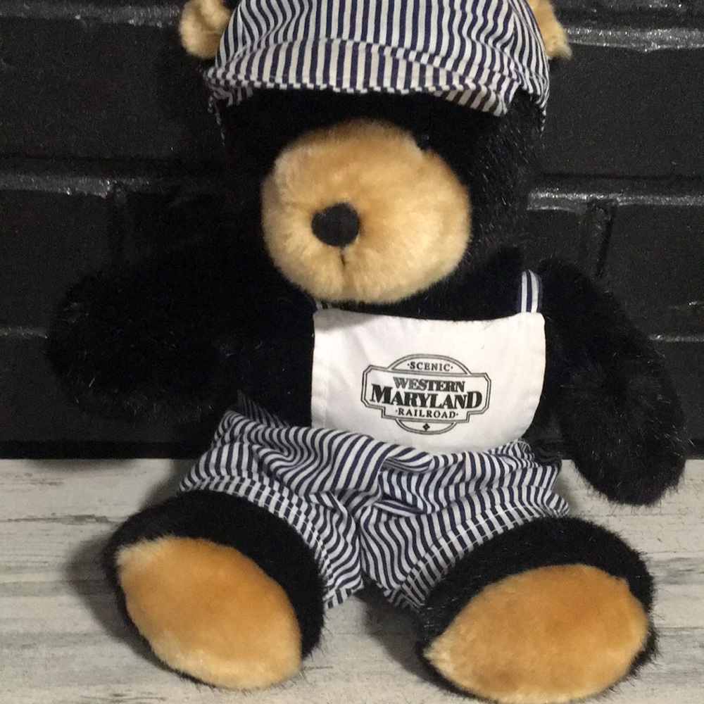 Scenic Western Maryland Railroad Bear with overalls and matching cap